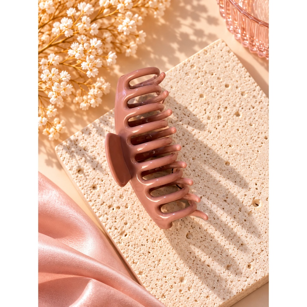 Light Mocha Claw